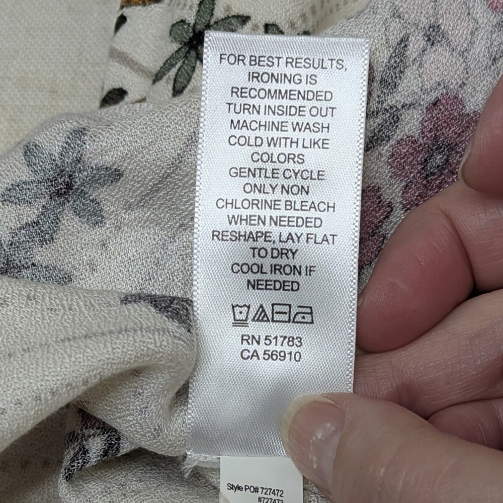 Maurices Floral Sleeveless Button-Down Boho Top - Large - Picture 4 of 13